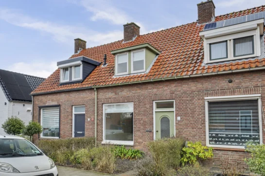 {{brizy_dc_image_alt imageSrc=